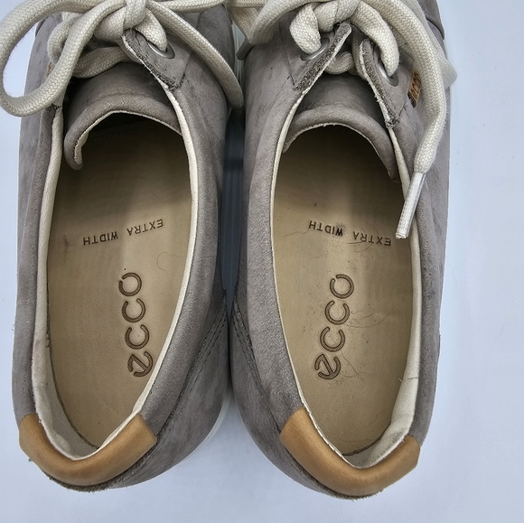 EUC ECCO Soft 7 Sneakers Warm Gray.  Size 37W - Picture 6 of 6